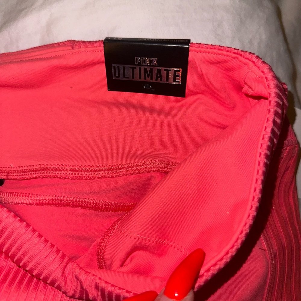Victoria’s Secret PINK leggings ‼️NEW‼️